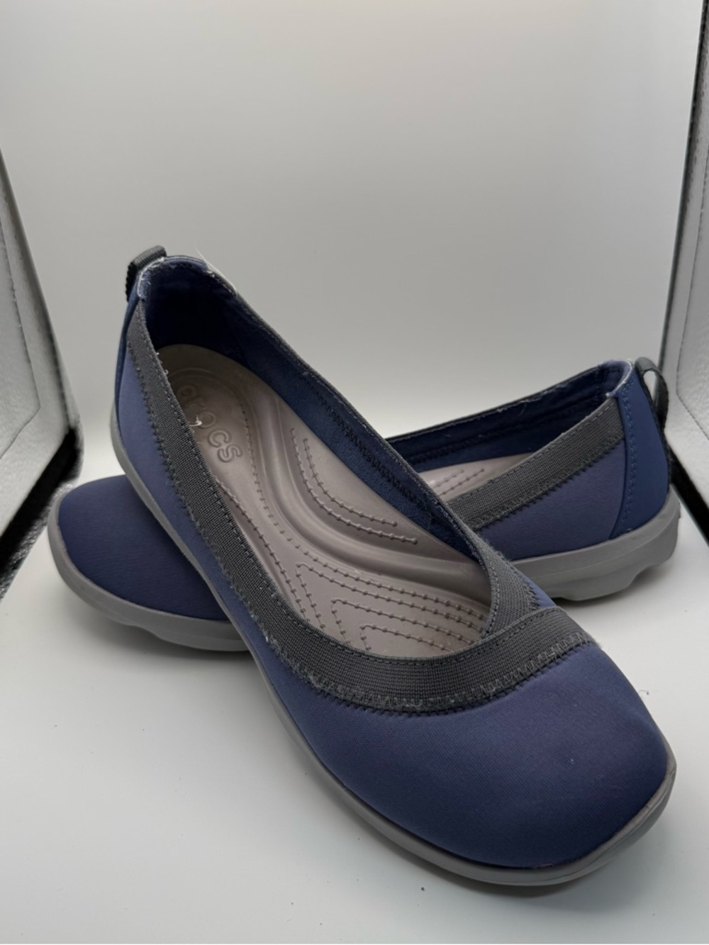 Crocs Busy Day Stretch Ballet Flat Navy Blue Black Comfort Slip On Casual W7